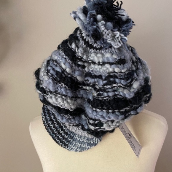 Anthropologie Pom Blue Knit Beanie Cap - Picture 5 of 6